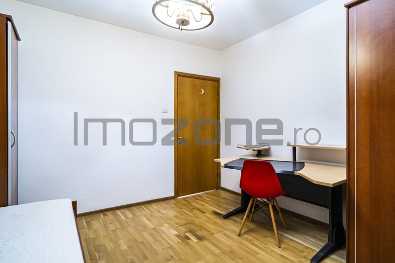 Sebastian 141, 3 camere, 78 mp, et. 1, 2 bai, centrala proprie, disponibil imediat